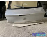 Koop Achterklep | Achterdeur bij Autodemontagebedrijf Mahzud