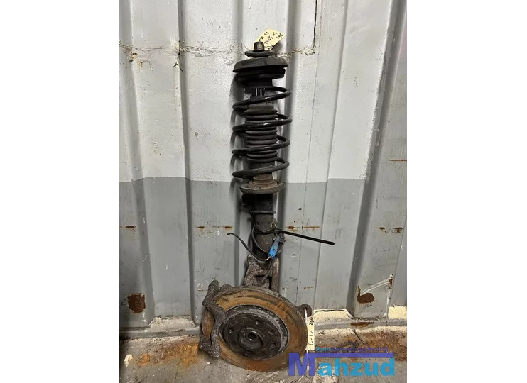 Koop Veerpoot compleet | Enkel bij Autodemontagebedrijf Mahzud