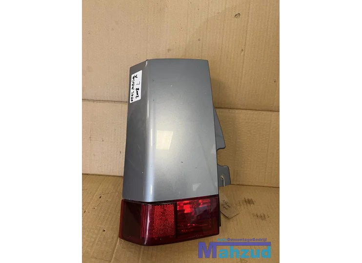 Koop Achterlicht | Enkel bij Autodemontagebedrijf Mahzud