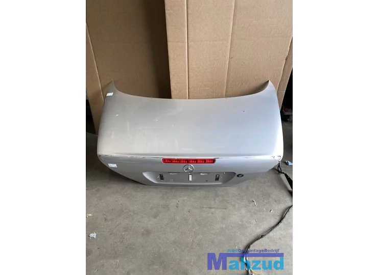 Koop Achterklep | Achterdeur bij Autodemontagebedrijf Mahzud