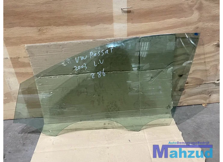 Koop Zij-ruit | Enkel bij Autodemontagebedrijf Mahzud