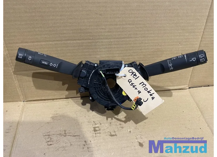 Koop Stuurkolomschakelaar | Combischakelaar bij Autodemontagebedrijf Mahzud