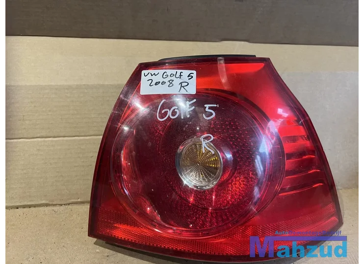 Koop Achterlicht | Enkel bij Autodemontagebedrijf Mahzud