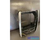 Koop Middenconsole bij Autodemontagebedrijf Mahzud