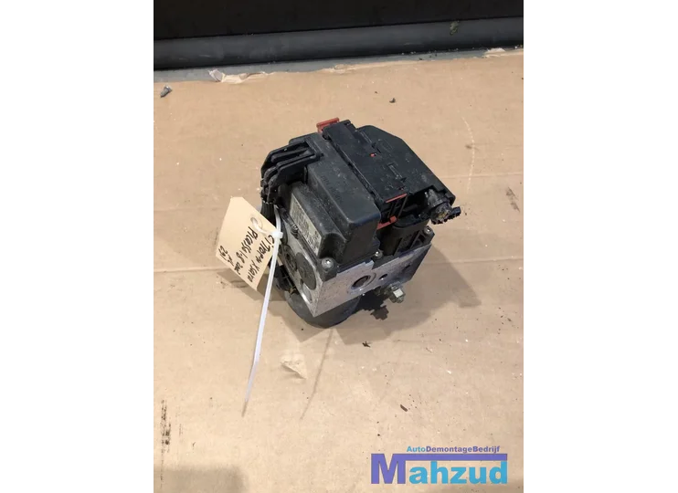 Koop ABS pomp bij Autodemontagebedrijf Mahzud