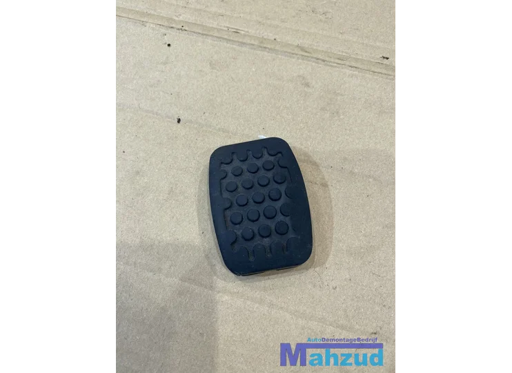 Koop Rempedaal bij Autodemontagebedrijf Mahzud