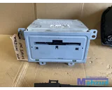 Koop Middenconsole bij Autodemontagebedrijf Mahzud