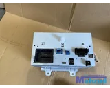 Koop Middenconsole bij Autodemontagebedrijf Mahzud