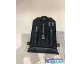 Koop Middenconsole bij Autodemontagebedrijf Mahzud