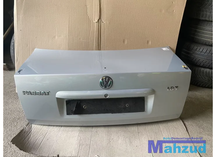 Koop Achterklep | Achterdeur bij Autodemontagebedrijf Mahzud