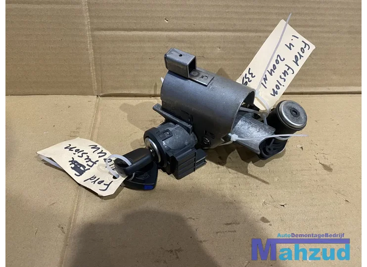 Koop Contactslot set bij Autodemontagebedrijf Mahzud