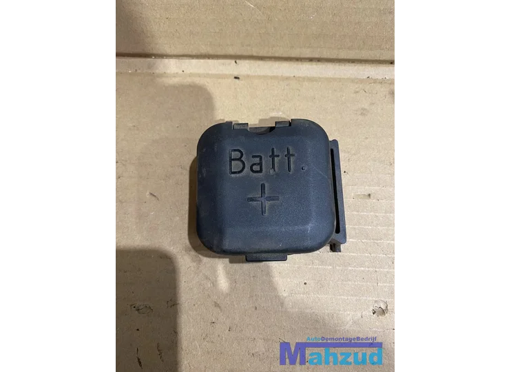 Koop Accupool klem bij Autodemontagebedrijf Mahzud