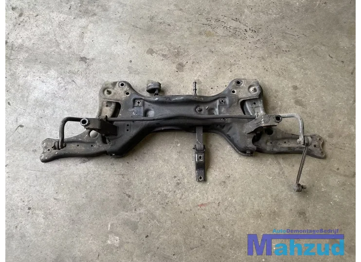 Koop Subframe bij Autodemontagebedrijf Mahzud