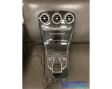 Koop Middenconsole bij Autodemontagebedrijf Mahzud