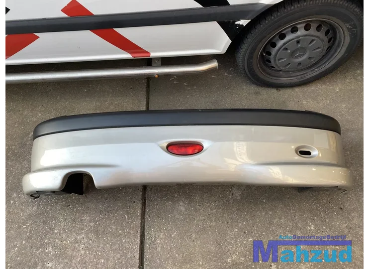 Koop Achterbumper bij Autodemontagebedrijf Mahzud