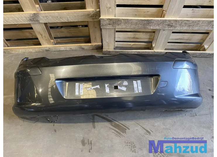 Koop Achterbumper bij Autodemontagebedrijf Mahzud