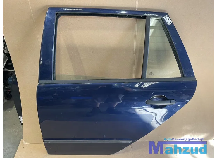 Koop Portier | Deur | Enkel bij Autodemontagebedrijf Mahzud