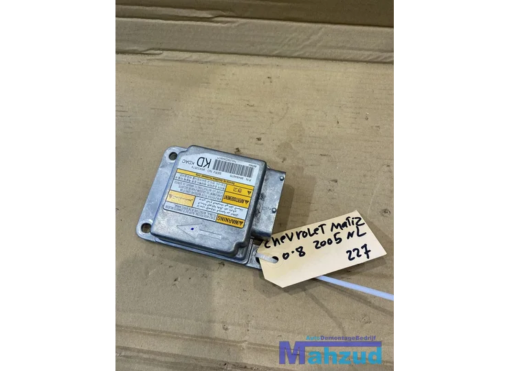 Koop ABS module bij Autodemontagebedrijf Mahzud