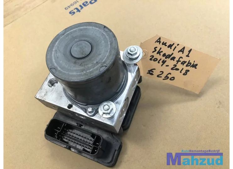 Koop ABS pomp bij Autodemontagebedrijf Mahzud