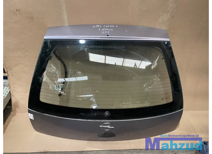 Koop Achterklep | Achterdeur bij Autodemontagebedrijf Mahzud