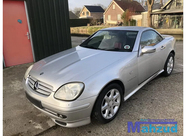 Koop Dashboard | Losse delen bij Autodemontagebedrijf Mahzud