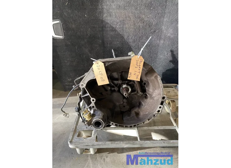 Koop Versnellingsbak bij Autodemontagebedrijf Mahzud