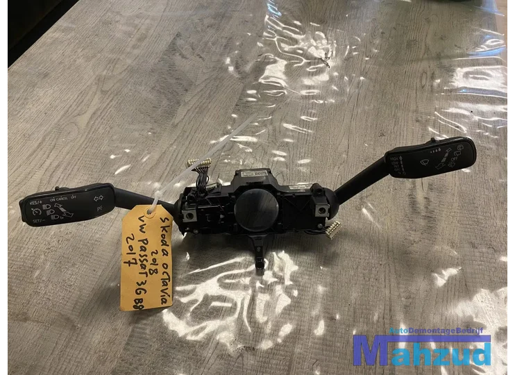 Koop Richtingaanwijzer schakelaar | Combischakelaar bij Autodemontagebedrijf Mahzud