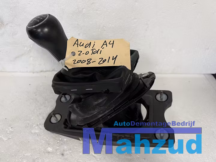 AUDI A4 B8 2.0 TDI Schakel mechaniek mechanisme 8K0711025K image 1