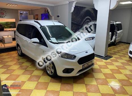 Ford Tourneo Courier 1.5 Tdci Deluxe 95HP
