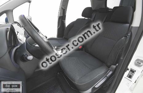 Toyota Auris 1.4 D-4D Comfort Extra 90HP