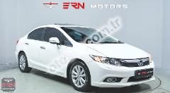 Honda Civic Sedan 1.6 i-VTEC Elegance 125HP