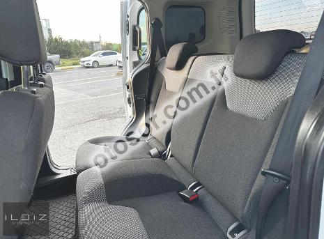 Ford Tourneo Courier 1.5 Tdci Trend 75HP