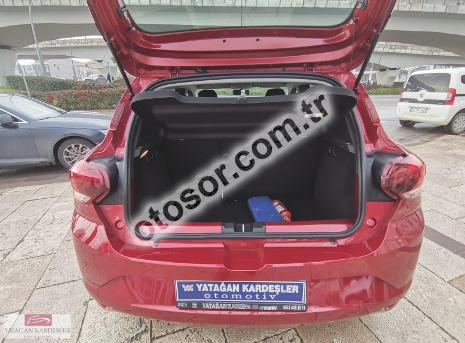 Dacia Sandero 1.0 Tce Essential Cvt 90HP