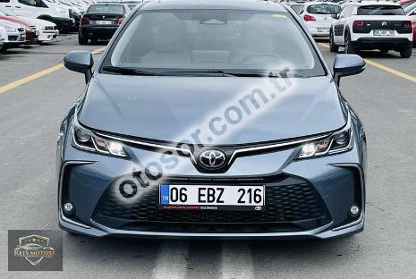 Toyota Corolla 1.5 Multidrive S Flame X-Pack 125HP