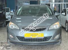 Opel Astra 1.6 Edition 115HP