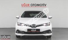 Toyota Auris 1.6 Advance Skypack Multidrive S 132HP