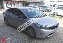 Kia Cerato 1.6 Crdi Prestige Dct 136HP