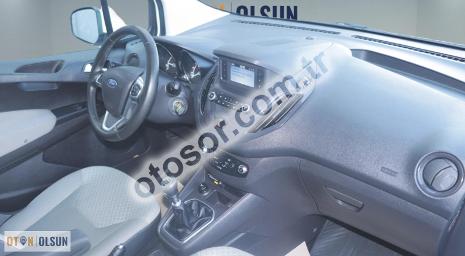 Ford Tourneo Courier 1.5 Tdci Titanium 100HP