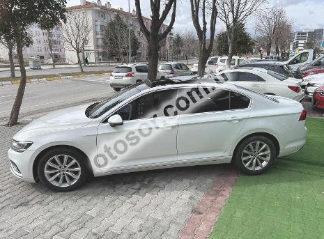 Volkswagen Passat 1.6 Tdi Bmt Business Dsg 120HP