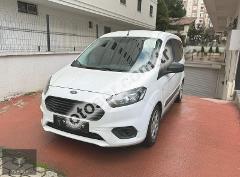 Ford Tourneo Courier 1.5 Tdci Trend 75HP