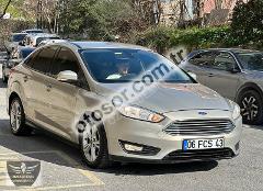 Ford Focus 1.5 Tdci Style Powershift 120HP