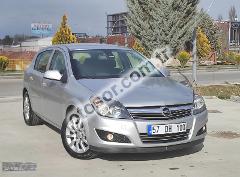 Opel Astra 1.3 Cdti Enjoy Plus Easytronic 90HP