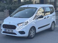 Ford Tourneo Courier 1.5 Tdci Trend 75HP