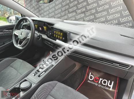 Volkswagen Golf 1.5 eTsi Style Dsg 150HP