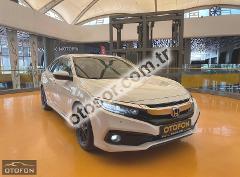 Honda Civic Sedan 1.6 i-VTEC Elegance 125HP