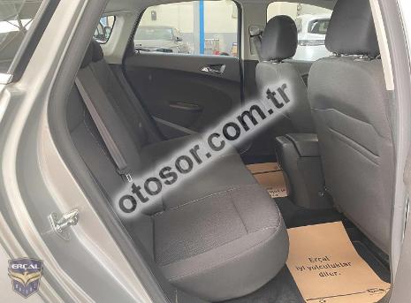 Opel Astra Sedan 1.4 Turbo Sport Active Select 140HP