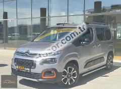 Citroen Berlingo 1.5 Bluehdi Shine Bold Eat8 130HP