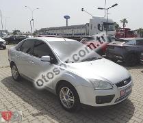 Ford Focus 1.6i Ghia 115HP