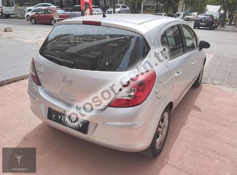 Opel Corsa 1.3 Cdti Enjoy 111 90HP