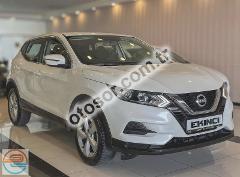 Nissan Qashqai 1.3 DIG-T Visia Dct 160HP